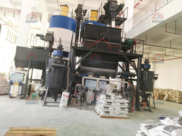 熱熔標線涂料全自動生產(chǎn)設(shè)備客戶案例